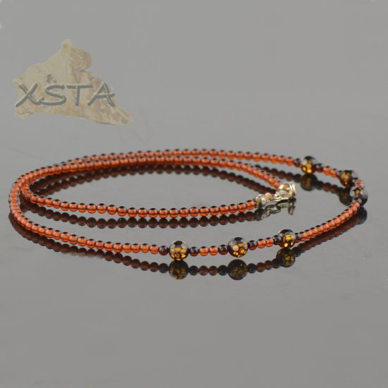 Amber necklace with round beads